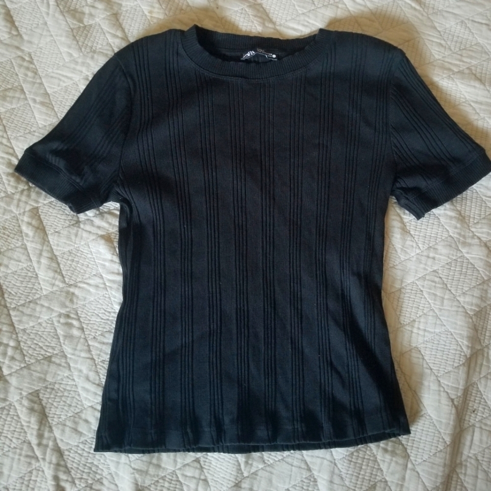 Short sleeve ribbed tee